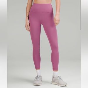 Lululemon Wunder Train High Rise 25” leggings in Velvet Dust